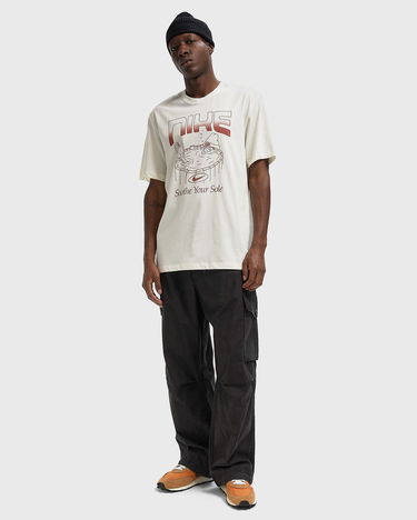 Tričko Nike Men's Graphic T-Shirt Béžová | HQ9264-110, 1