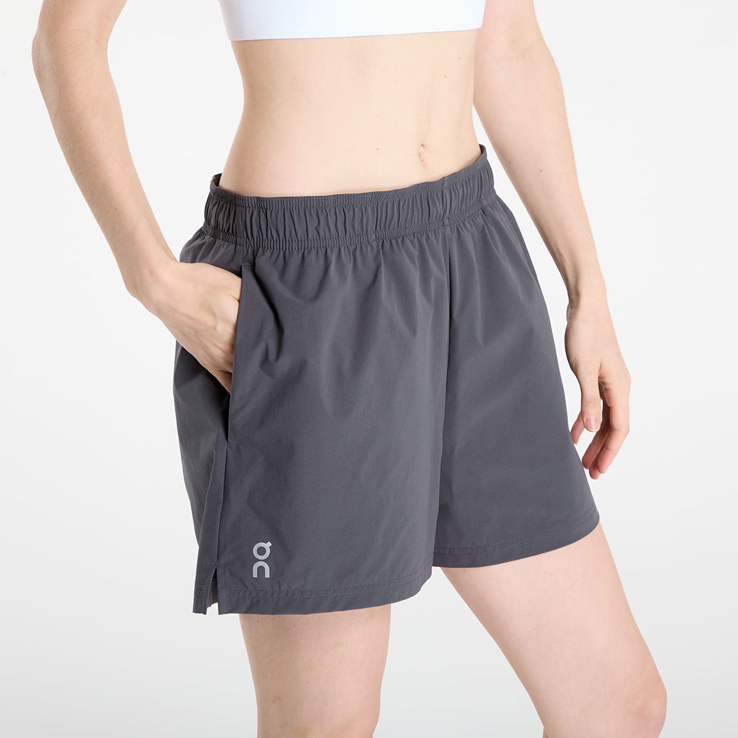 Šortky On Running 3" Core Running Shorts Šedá | 1WF10152608, 0