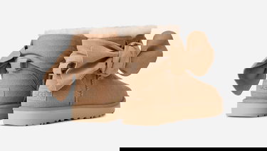 Tenisky a topánky UGG Classic Mini Bow Boot Suede Béžová | 1176310-SAN, 3