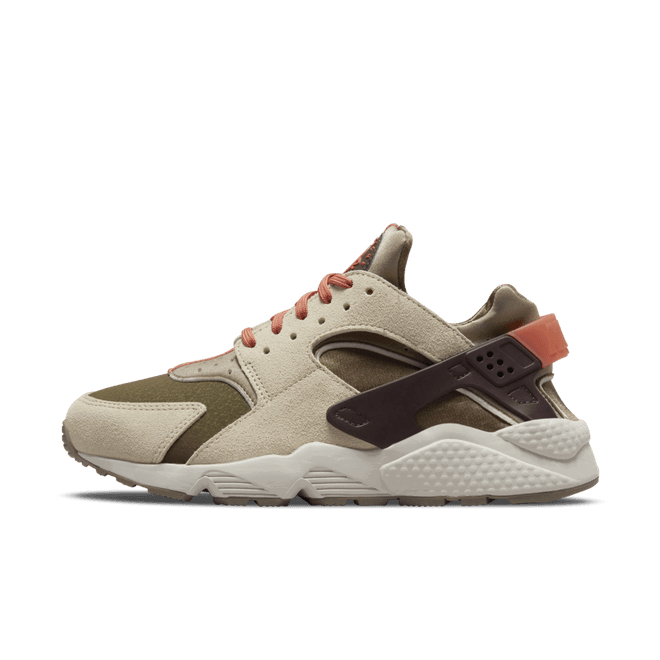 Air Huarache "Madder Root"