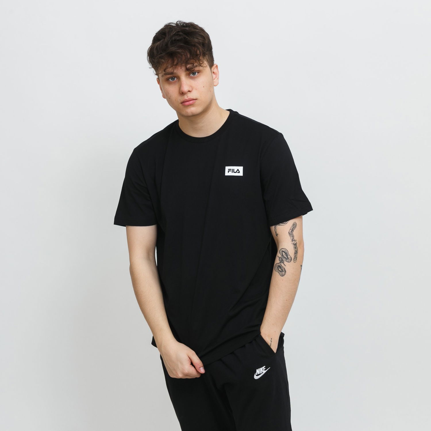 Tričko FILA Men's Black T-Shirt Čierna | FAM0081-80009, 0