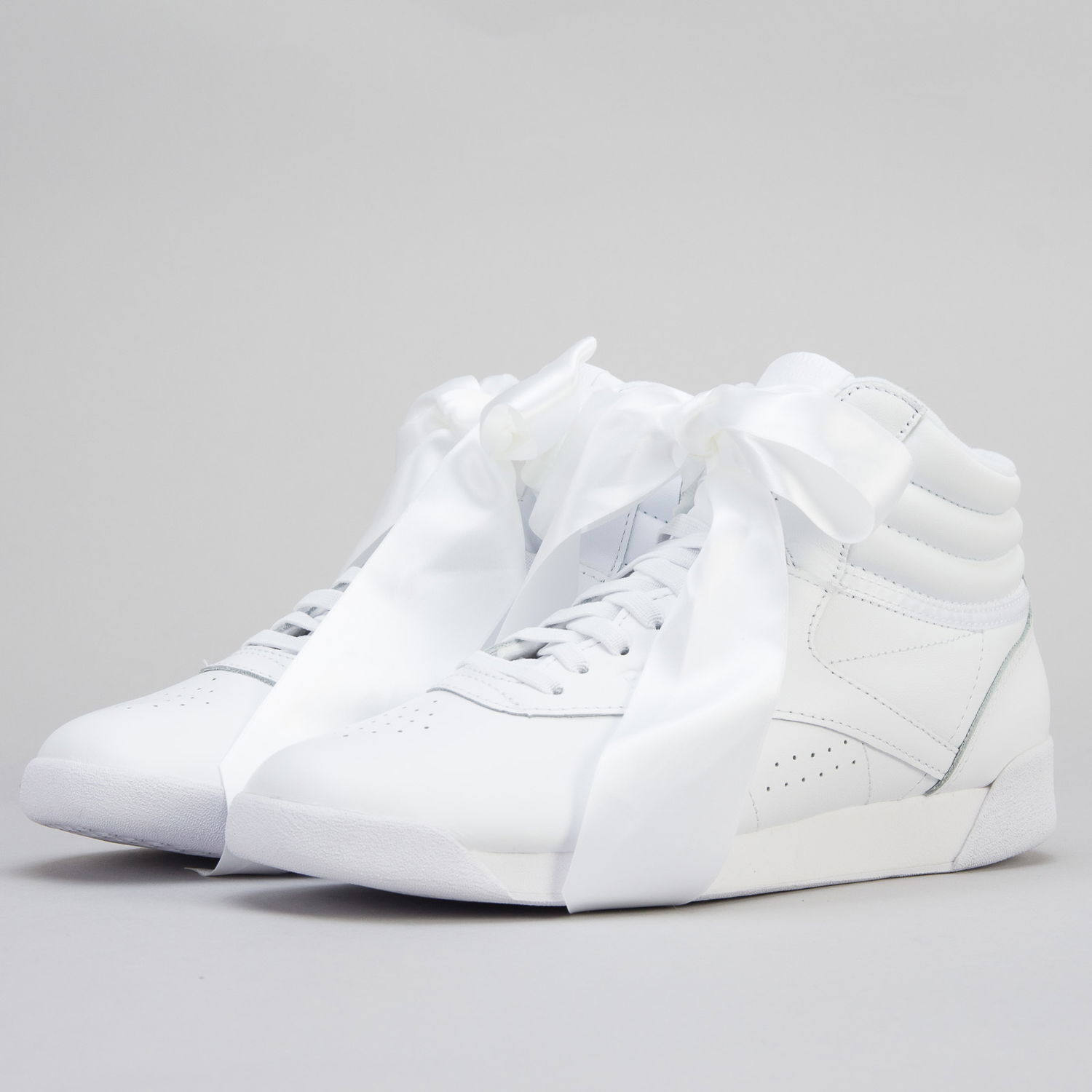 Tenisky a topánky Reebok Freestyle High Satin Bow Biela | CM8903, 0