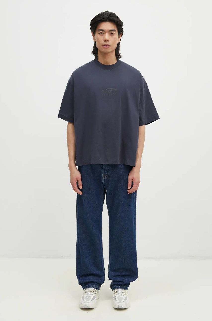 Oval Logo Cropped Boxy T-Shirt