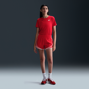 Tričko Nike Sportswear Club Essentials T-Shirt Červená | DX7902-657, 2
