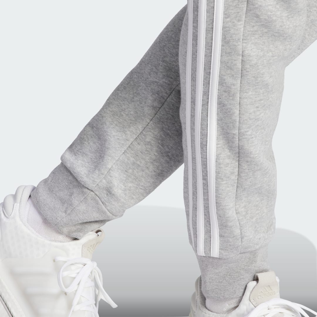 Essentials Fleece 3-Stripes Tapered Cuff Pants