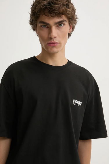 Tričko Fiorucci Black Graphic T-Shirt with Small Logo Čierna | M01FPTSH103CJ01BK01, 0