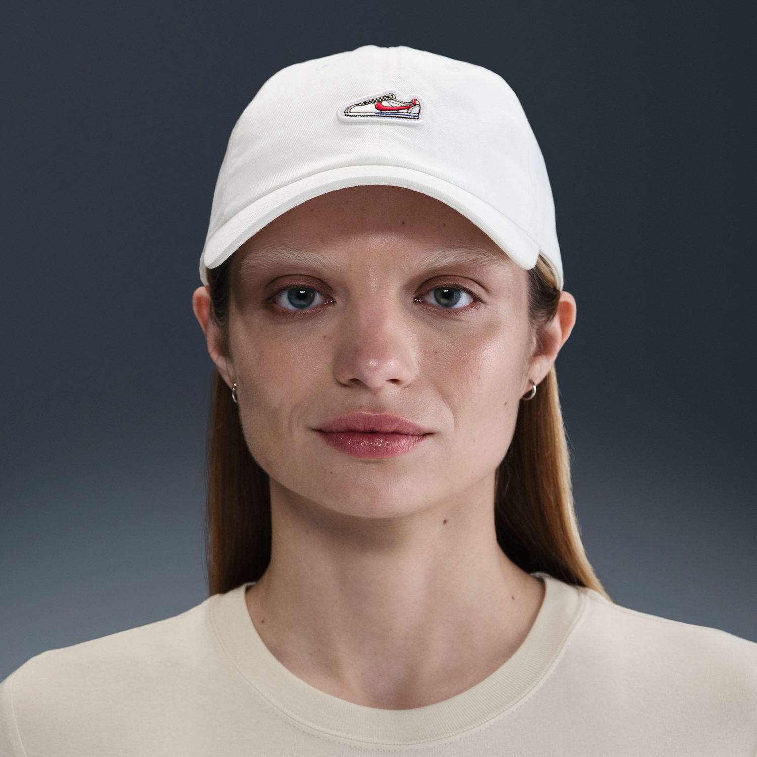 Šiltovka Nike Nike Club Cortez Patch Unstructured Cap Biela | HJ7124-100, 0
