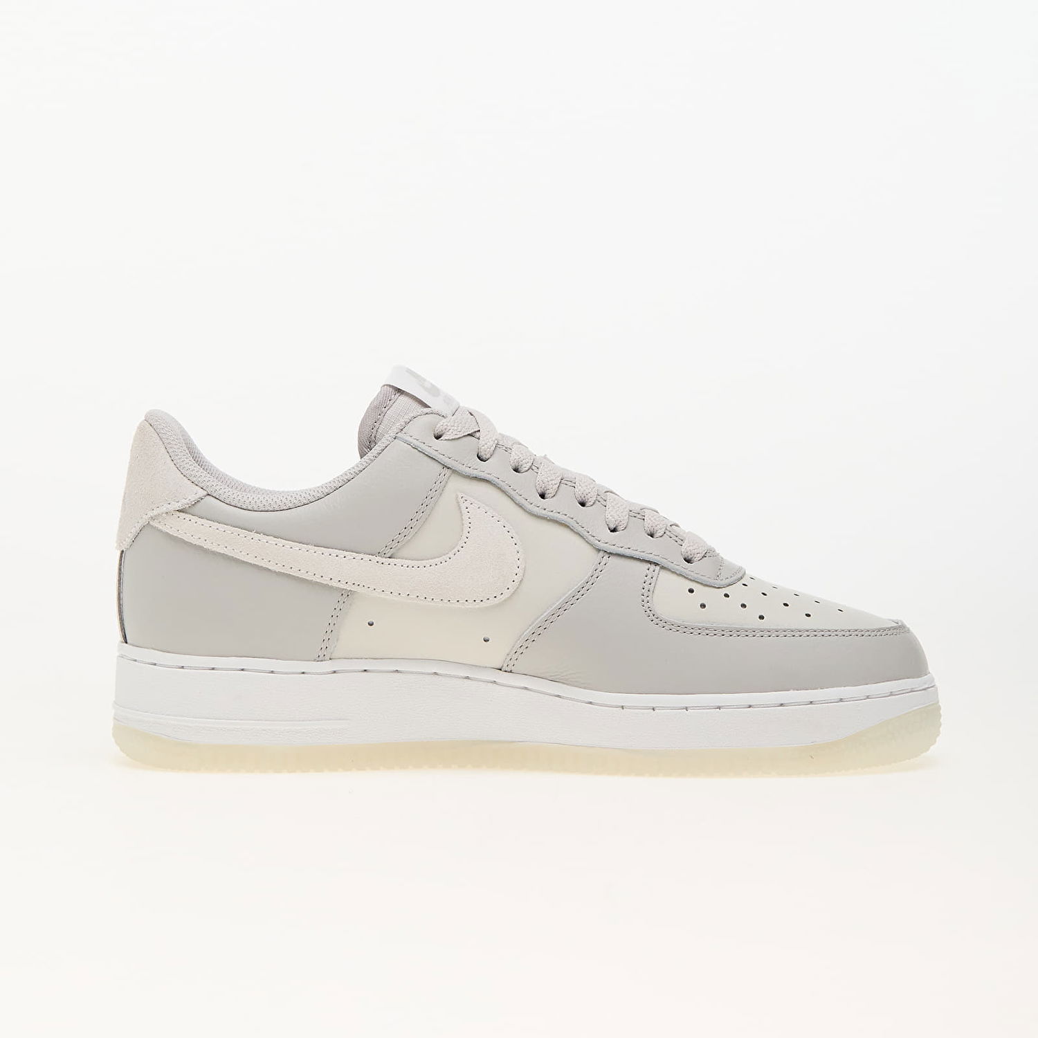 Tenisky a topánky Nike Air Force 1 Low '07 LV8 Light Bone Šedá | FN5832-001, 1