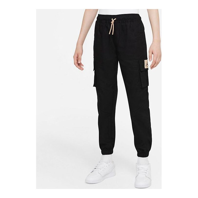 Cargo nohavice Nike Woven Cargo Pants Čierna | DO9056-010