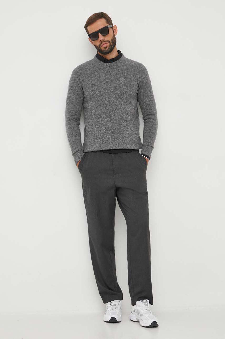 Sveter Barbour Crewneck Sweater Šedá | MKN0844, 1