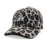 Cosy Animal Snow Leopard Fleece 9FORTY LA Dodgers Adjustable Hat