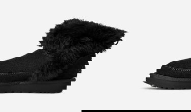 Tenisky a topánky UGG Suede Classic Ultra Mini Chalet Boot Čierna | 1173832-BLK, 2