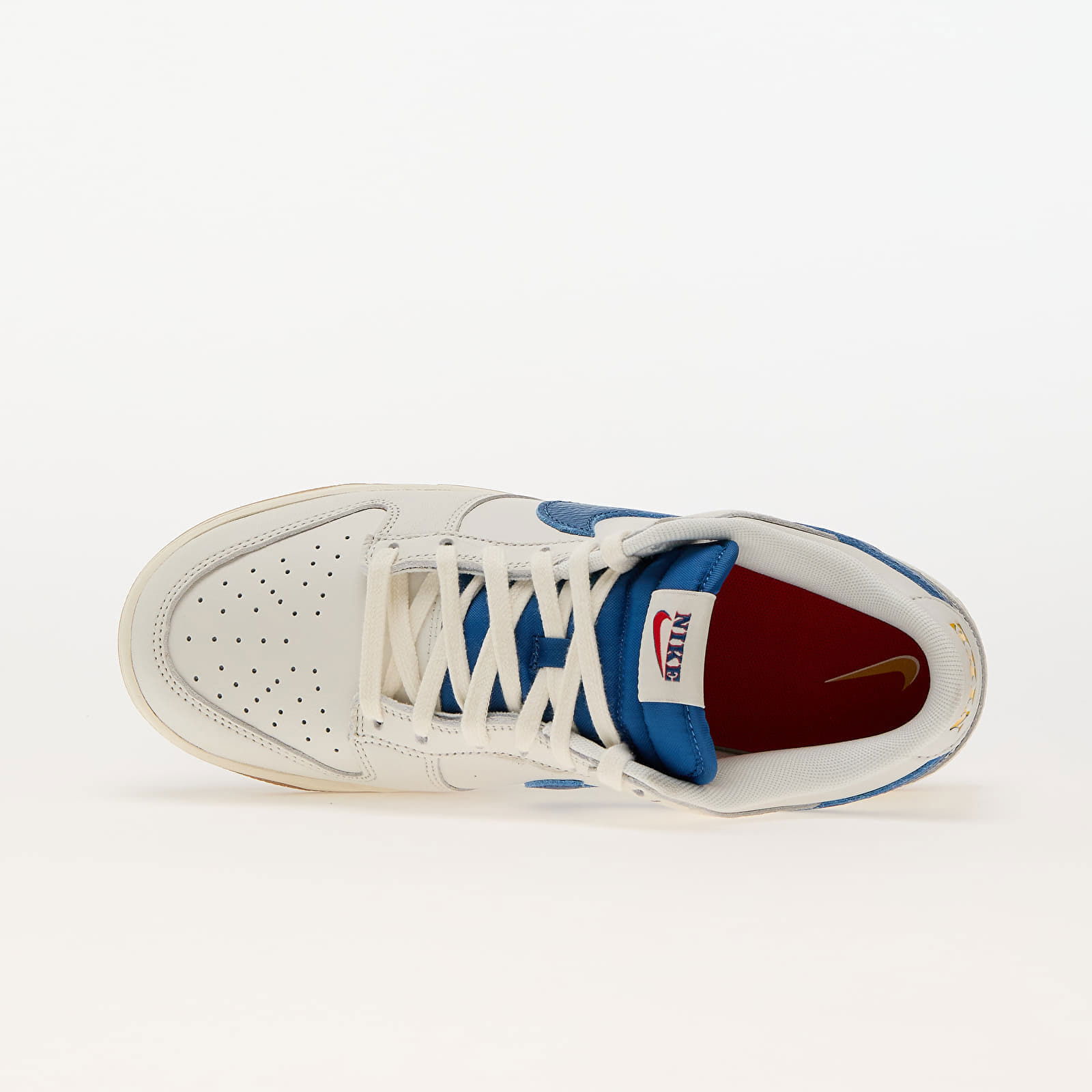 Dunk Low SE Sail Dark Marina Blue