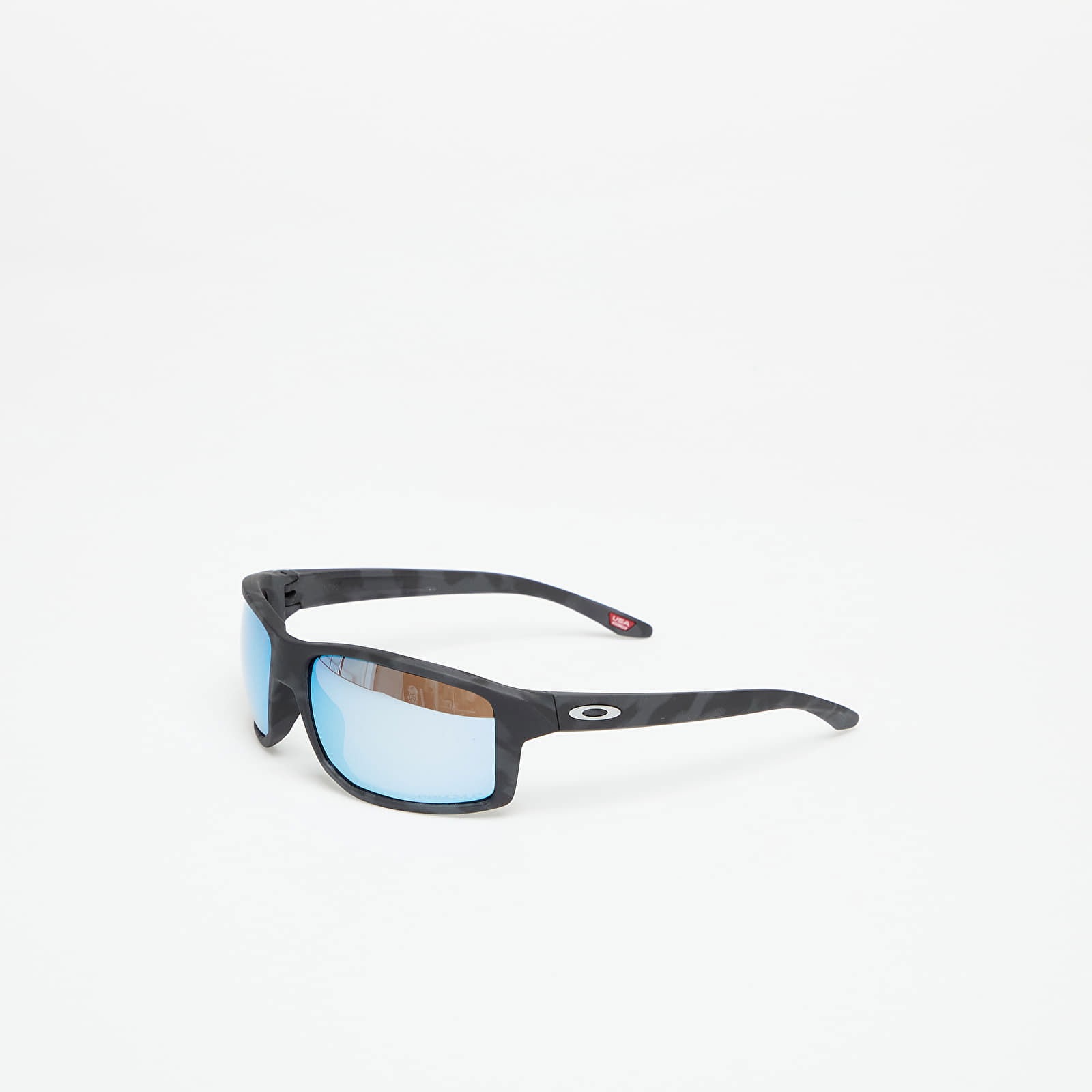Gibston Matte Black Camo/ Prizm Deep Water Polarized