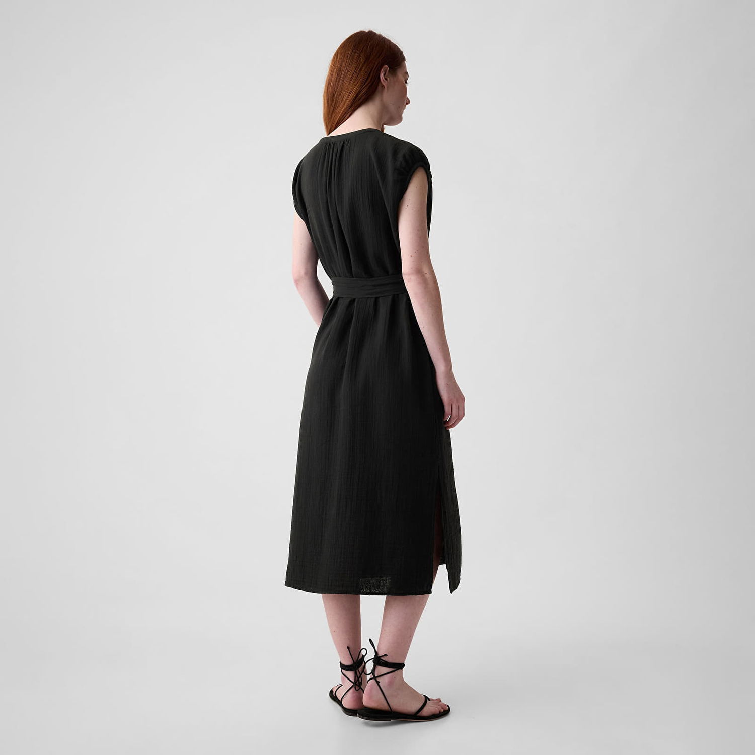 Šaty GAP Dresses Shortsleeve Gauze Tie Waist Button Down Midi Dress Black Čierna | 857632-02, 1