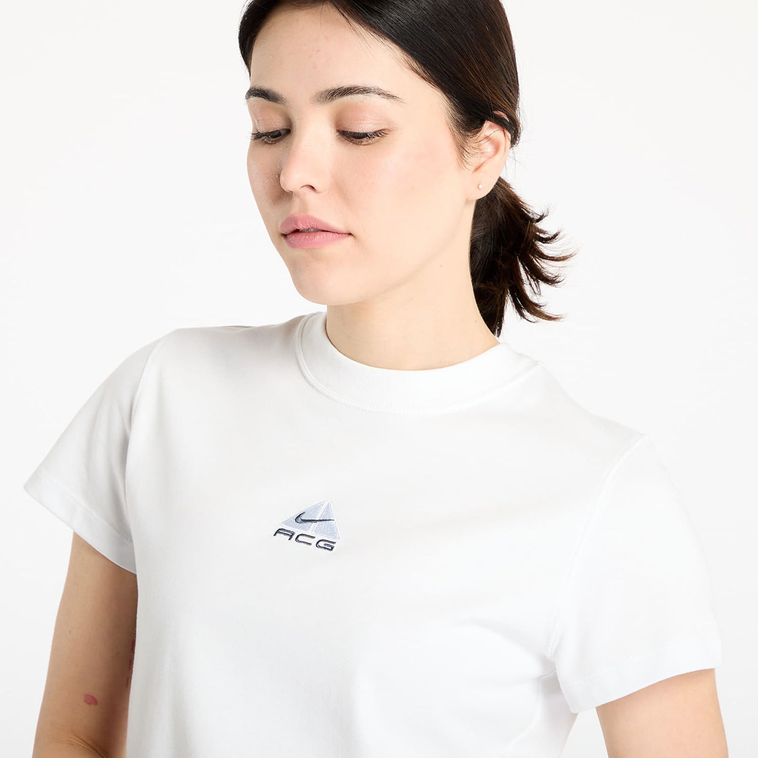Crop Top Nike ACG ACG Dri-FIT T-Shirt Biela | HM6084-121, 1