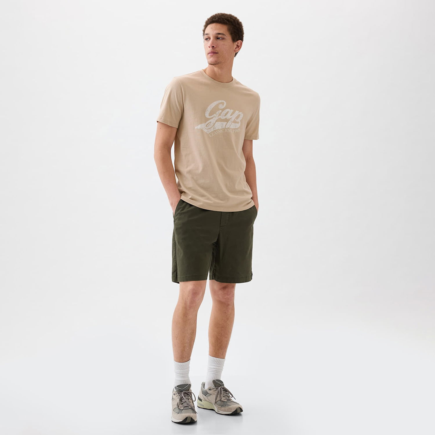 Tričko GAP Graphic Logo Tee Bedrock 291 Béžová | 866779-00, 0