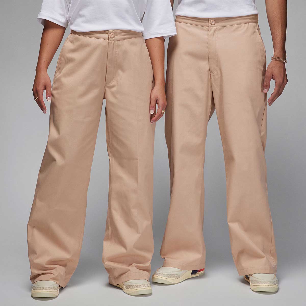 Nohavice Nike M J J BALVIN WOVEN PANTS Béžová | FJ6137-296, 1
