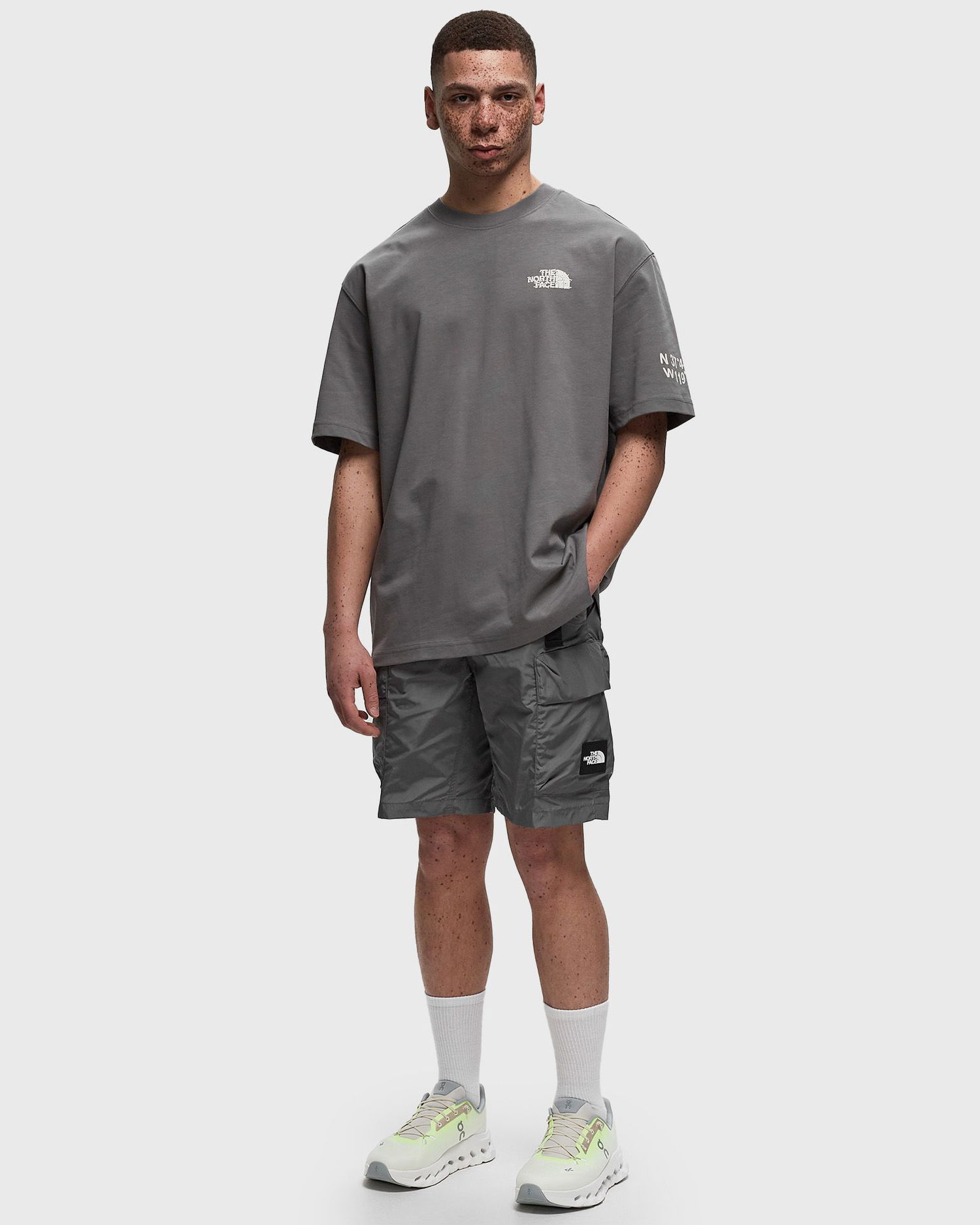 Šortky The North Face NSE CARGO POCKET SHORT Fialová | NF0A879R0UZ1, 1