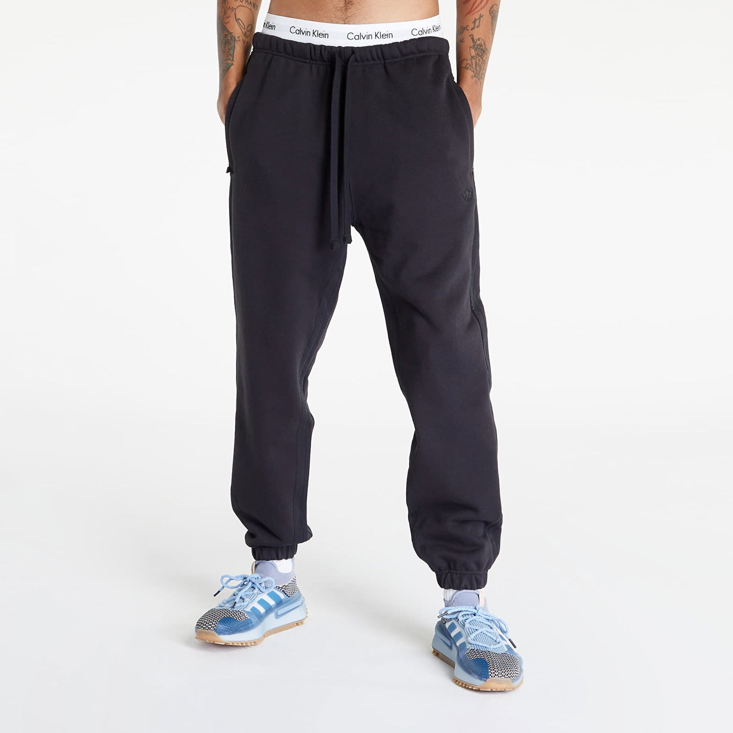 Tepláky adidas Originals Blue Version Essentials Pants Čierna | IA2447, 0