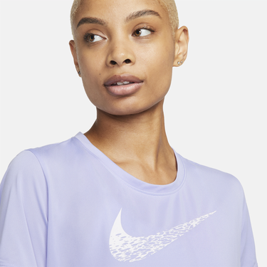 Tričko Nike Swoosh Running Tee Fialová | DM7777-569, 1