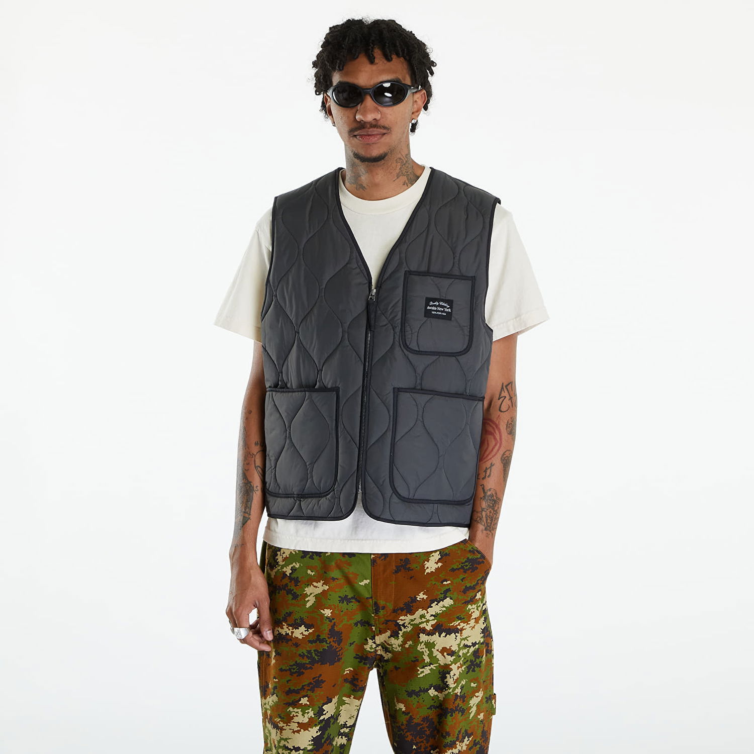 Vesta Awake NY Quilted Vest Charcoal Čierna | AWK-SP24-OT003-CHA, 0