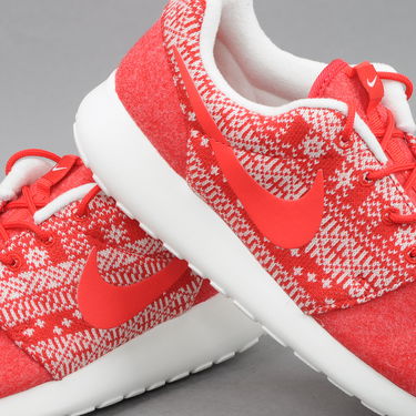 Tenisky a topánky Nike WMNS Roshe One Winter Červená | 685286-661, 4