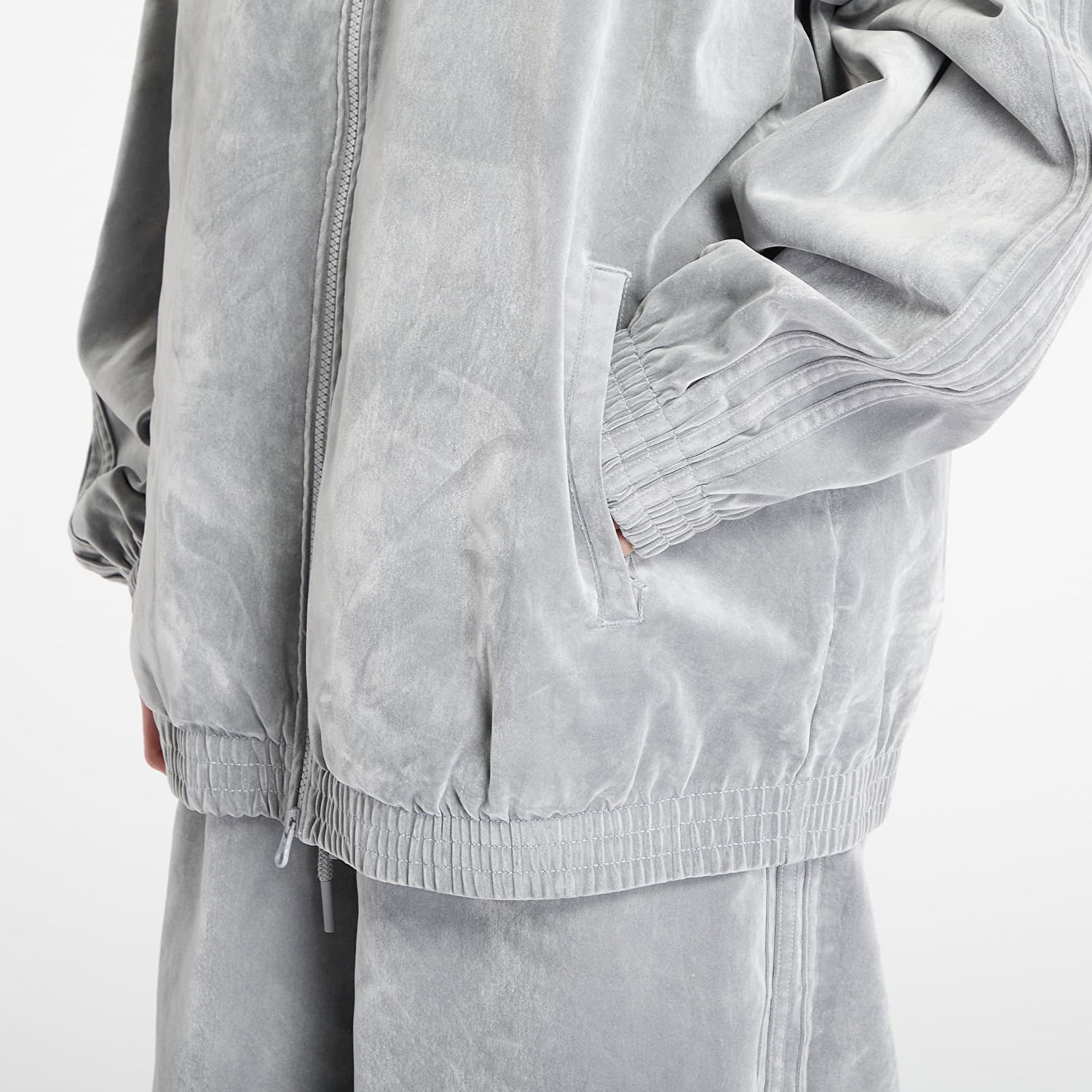Bunda adidas Originals Brushed Twill Oversized Firebird Track Top M Šedá | JW7330, 1