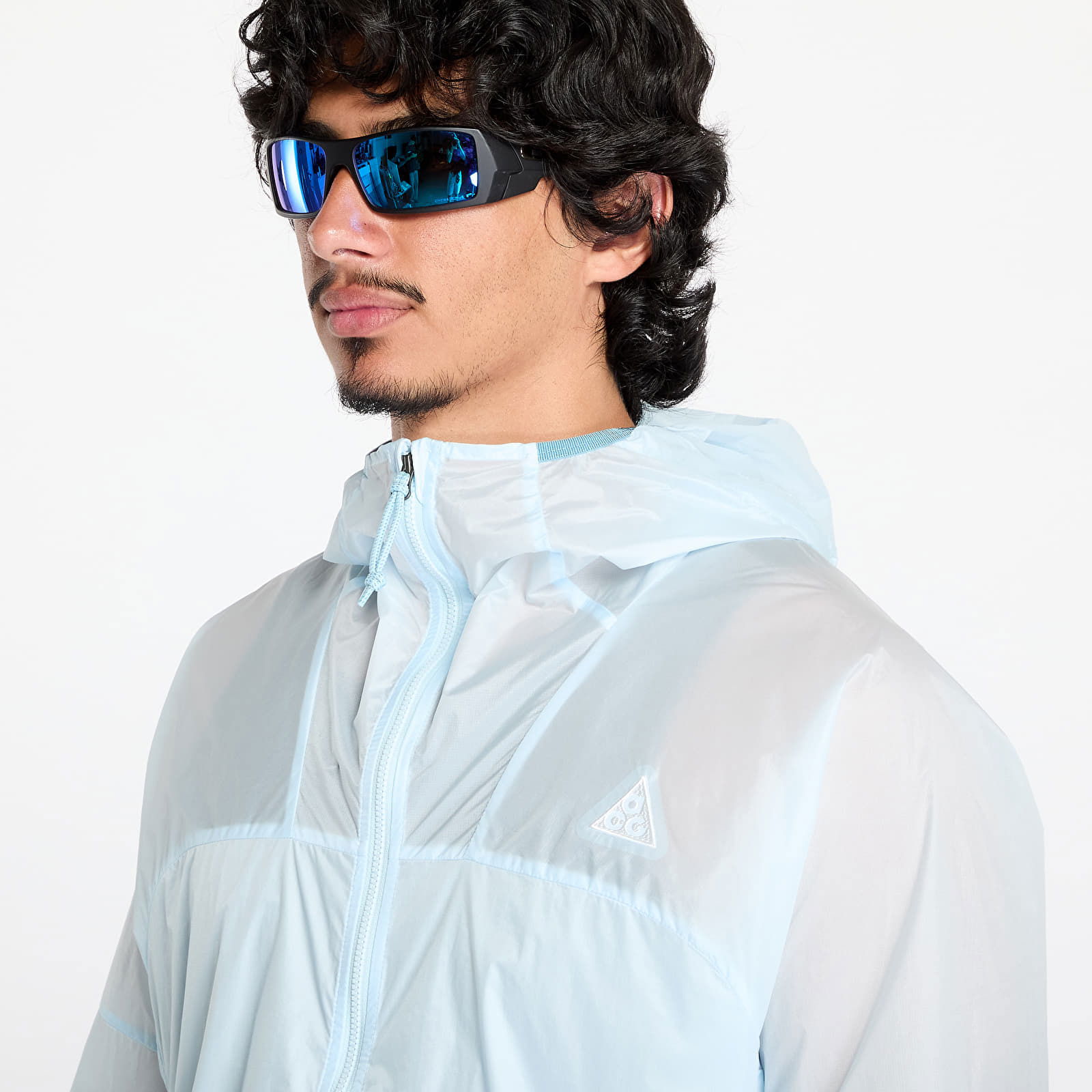 "Cinder Cone" Windproof Jacket Glacier Blue/ Denim Turquoise/ Summit White