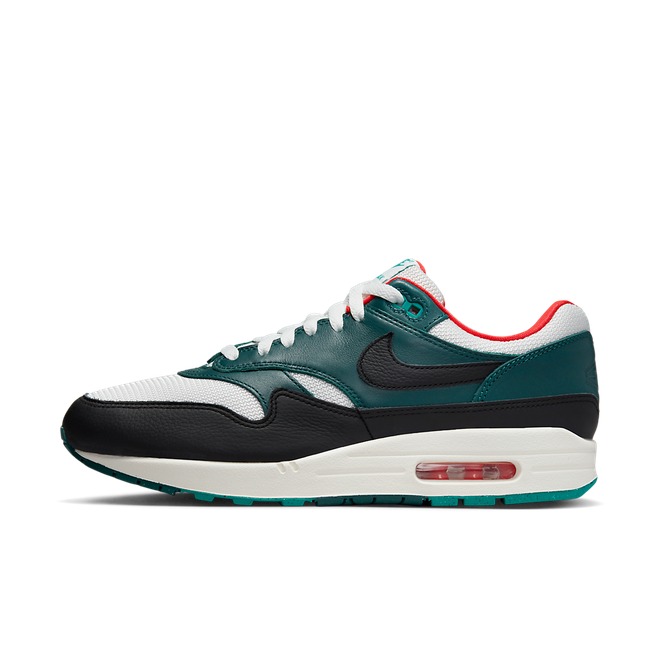 Tenisky a topánky Nike LeBron x Liverpool x Air Max 1 Zelené | FB8914-100, 0