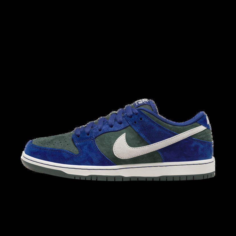 Skateboarding Nike SB Dunk Low "Deep Royal Blue" Navy | HF3704-400