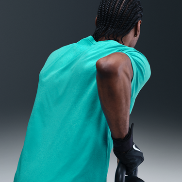 Rukavice Nike Hyverse Dri-FIT UV Short Sleeve T-Shirt Zelené | DV9839-345, 1