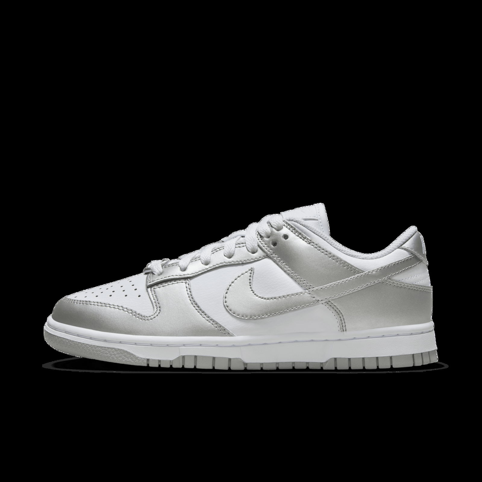 Dunk Low "Metallic Silver" W