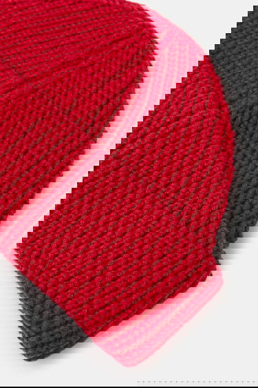 Kulicha Barbour Barbour Mosely Beanie Hat Červená | MHA0879RE59, 2