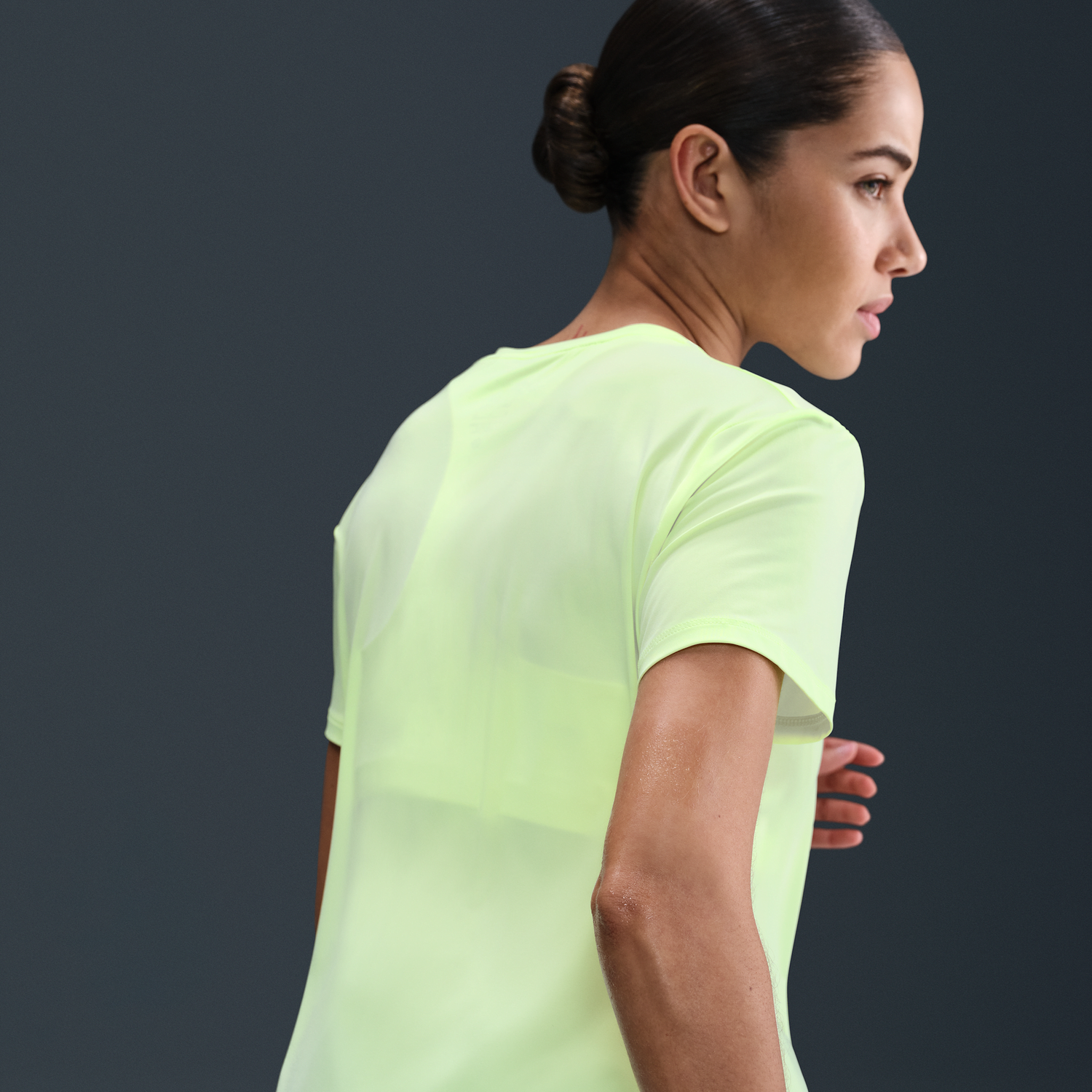 Tričko Nike Dri-FIT One Swoosh Short Sleeve Running T-Shirt Žltá | HJ2204-701, 1