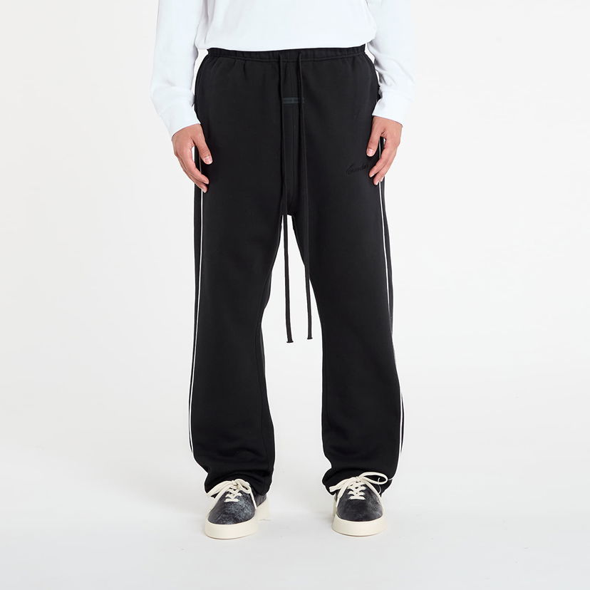 Tepláky Fear of God Fear of God Essentials Relaxed Sweatpants with Piping Čierna | 130SP258060F-378