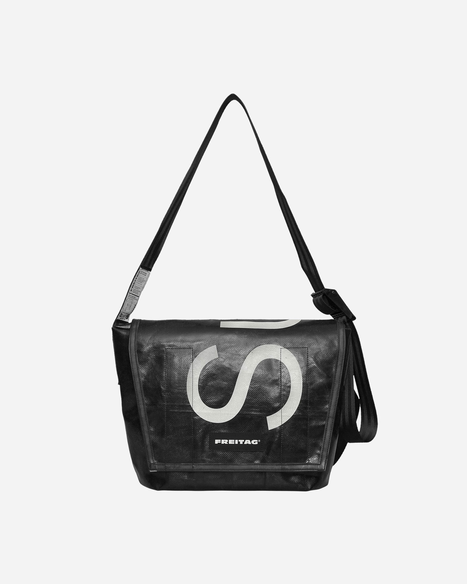 Dexter Slim Messenger Bag