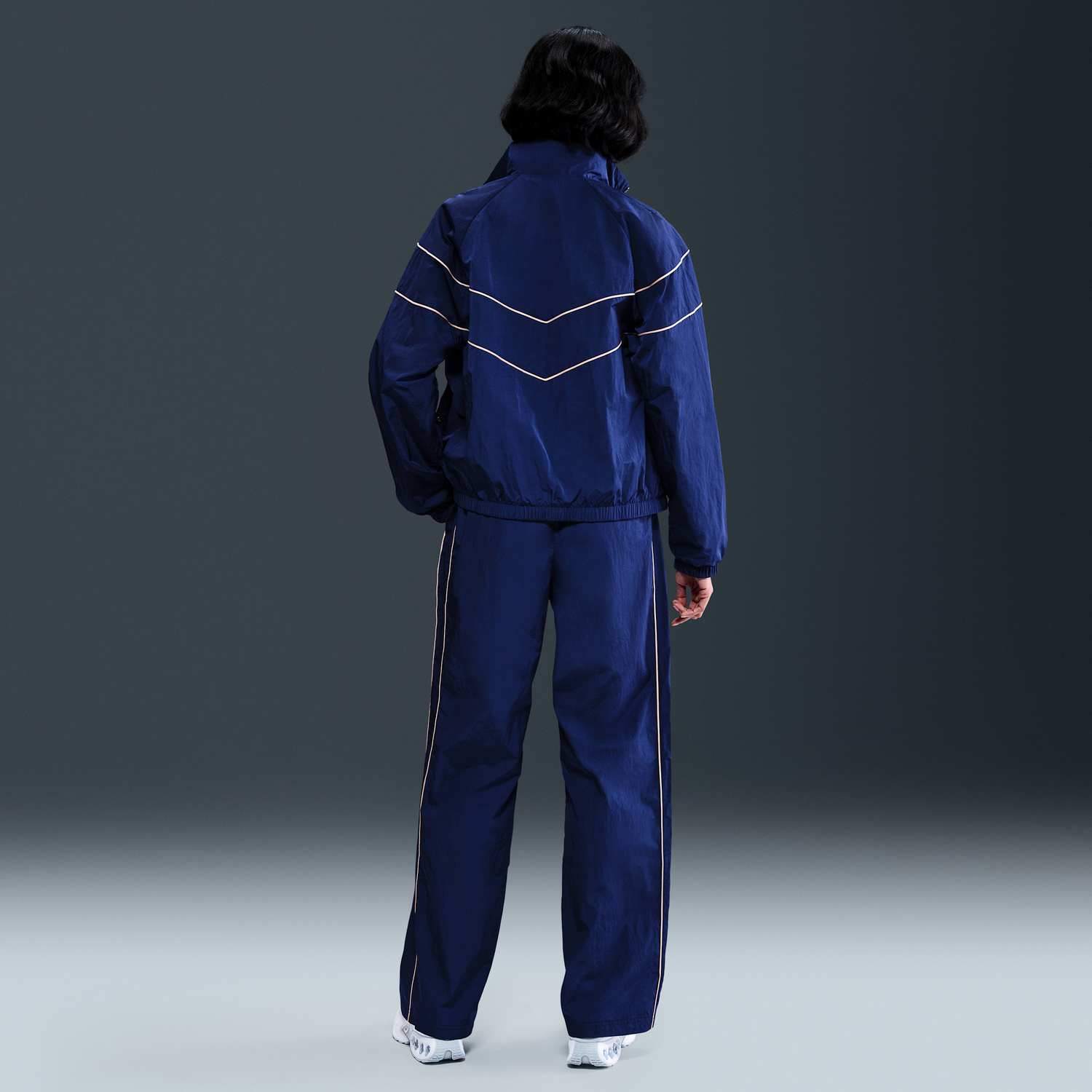 Tepláky Nike Nike Football FFF Windrunner High-Waisted Woven Pants Navy | HJ4097-492, 1