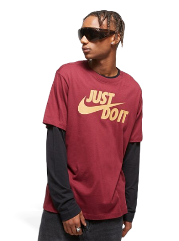 Nike Sportswear "Just Do It" Logo Tee AR5006-638