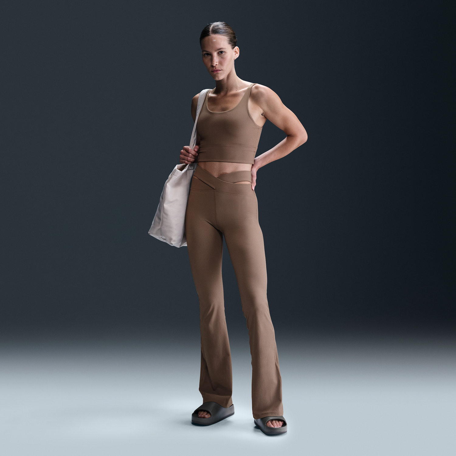 Súprava Nike Nike Zenvy High-Waisted Ribbed Flare Leggings Hnedá | HJ1846-233, 1