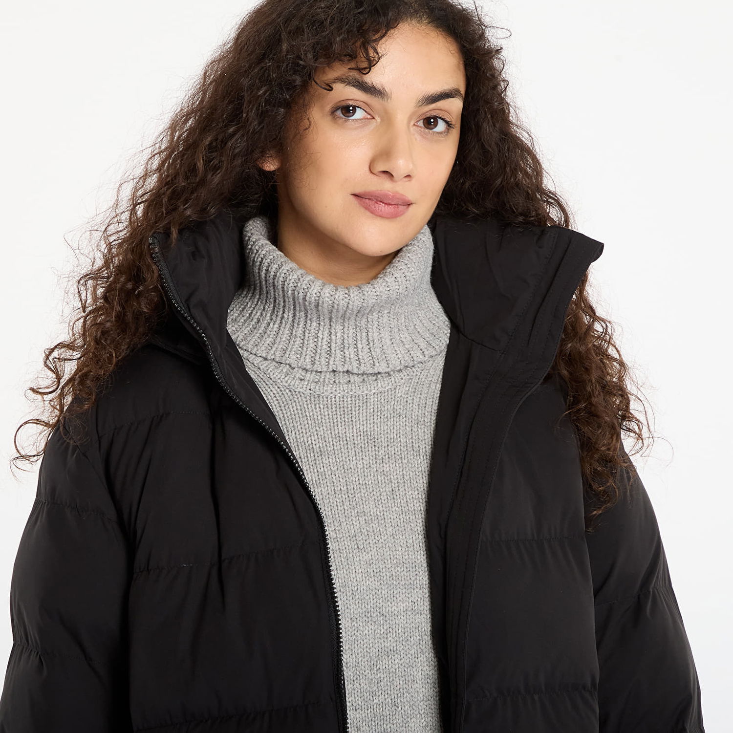 Prešívaná bunda Samsoe Samsoe Saseri Long High-Neck Puffer Coat Čierna | F25300164_CLR000021, 1
