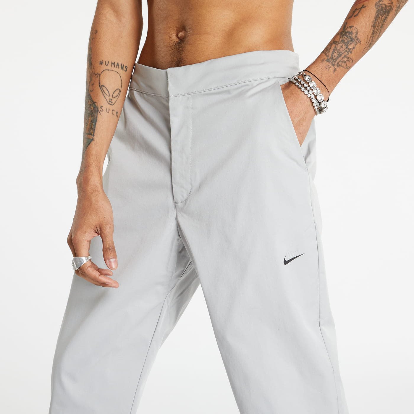 Sportswear Style Essentials Unlined Cropped Trousers