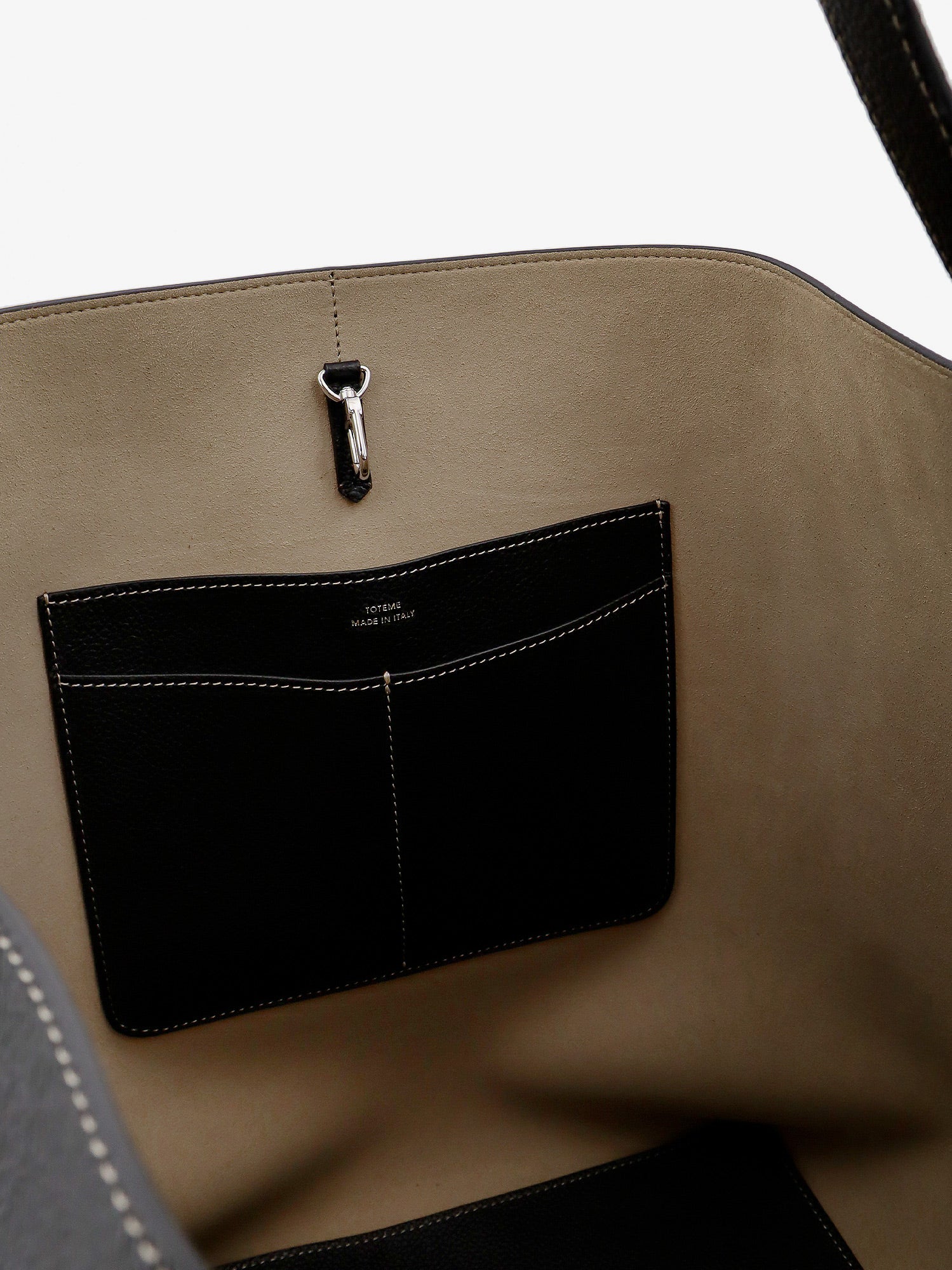 Toteme Women's Black Leather Shoulder Bag