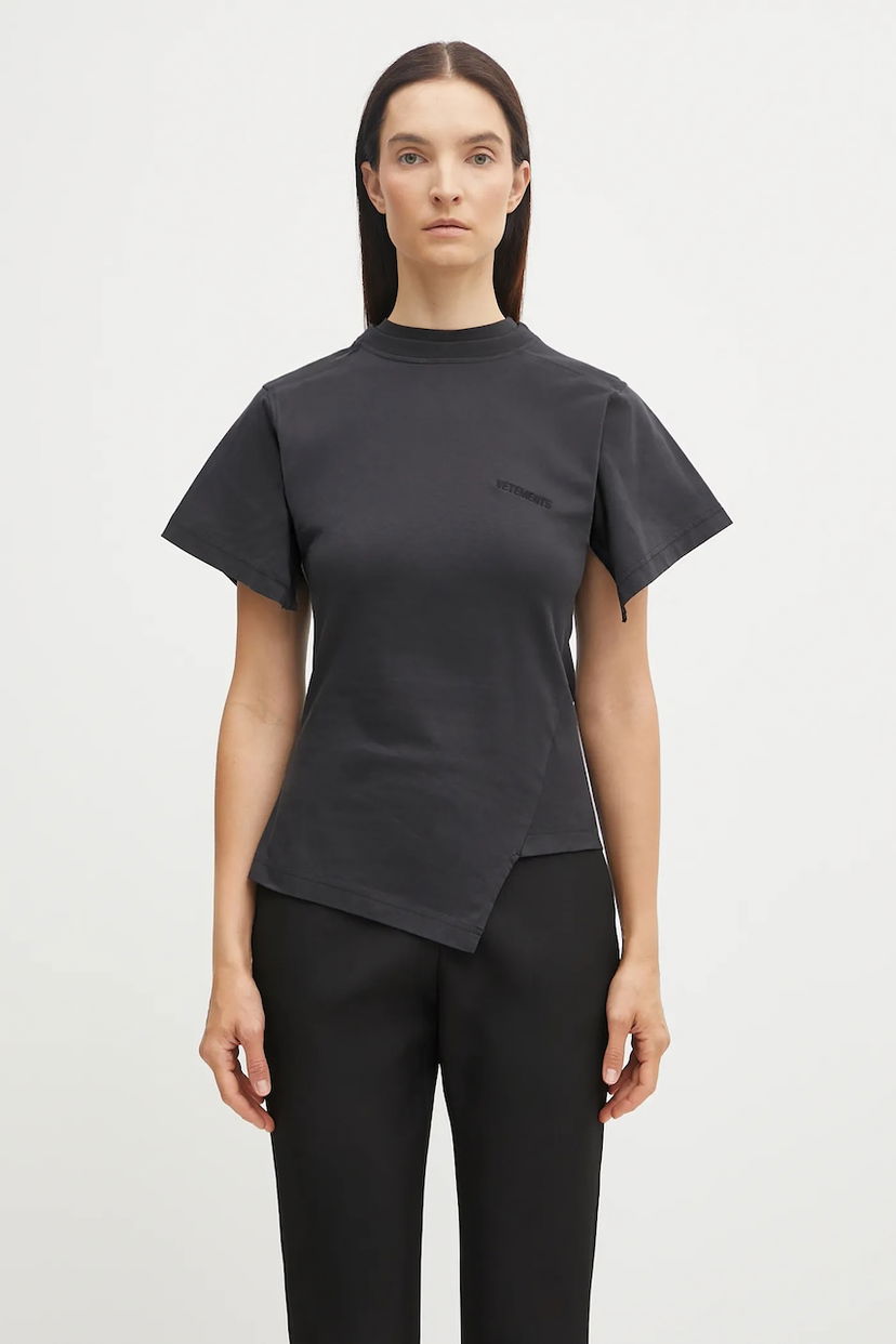 Tričko VETEMENTS VETEMENTS Logo Shifted T-Shirt Čierna | WH76TR590B