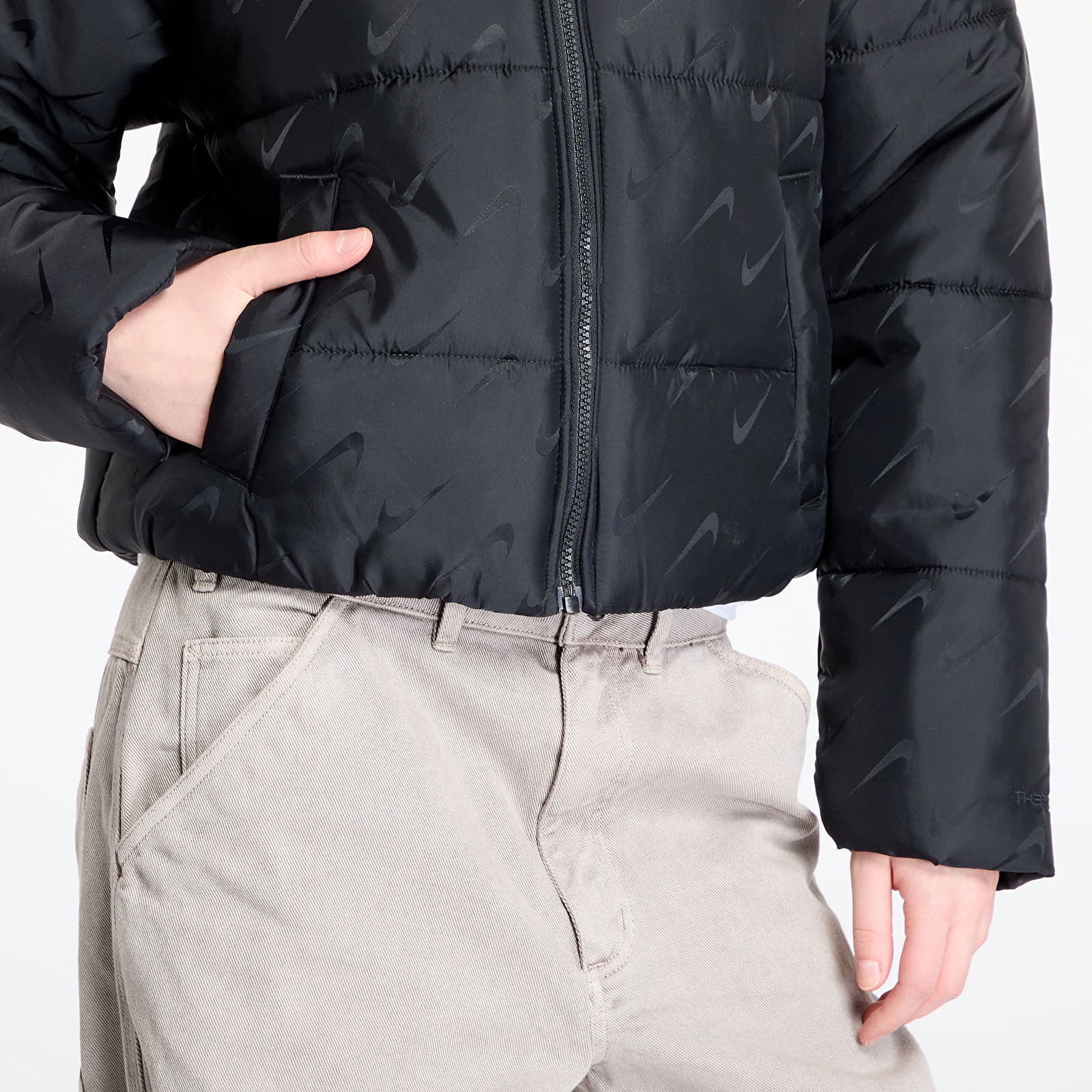 W Nsw Tf Snfl Nk Clsc Pfr Aop Puffer Jacket