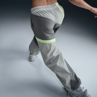 Tepláky Nike Nike Sportswear Mid-Rise Loose Woven Pants Šedá | HJ4178-084, 4