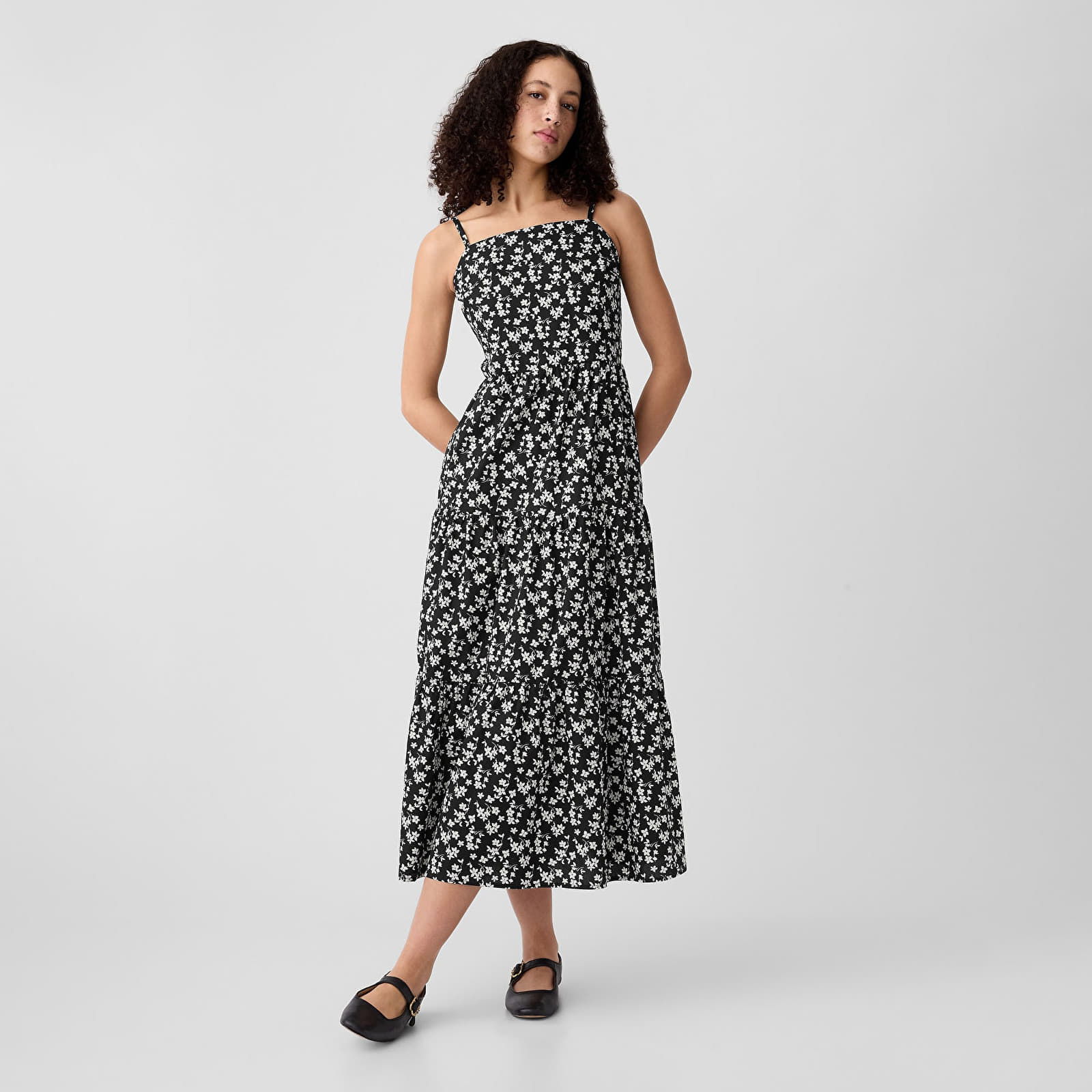 GAP Dresses Tiered Maxi Dress Black Floral