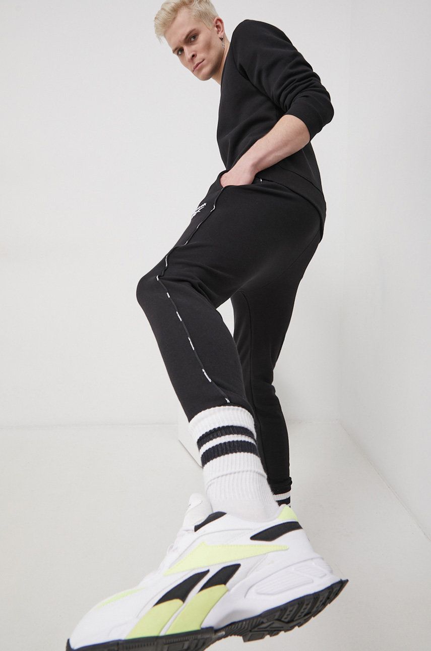 Tepláky Reebok Reebok HA1070 Smooth Joggers Čierna | HA1070, 0