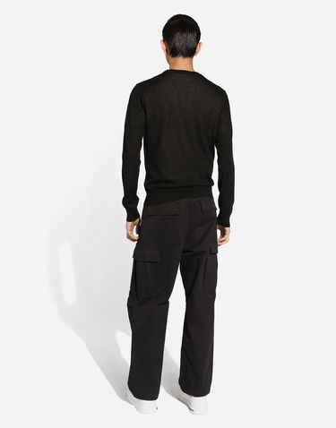 Sveter Dolce & Gabbana Cashmere Round-neck Sweater With Embroidery Čierna | GXX02ZJAWXRN0000, 2