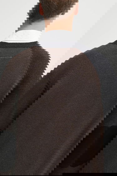 Sveter Maison Margiela V-Neck Color Block Raglan Wool Cardigan Rôznofarebný | SH2HP0013.M13160.961, 4